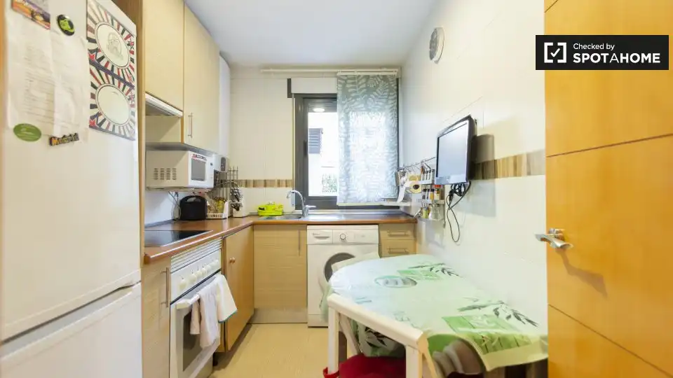 Cocina de Piso de alquiler en Pozuelo de Alarcón con Aire acondicionado, Calefacción y Amueblado
