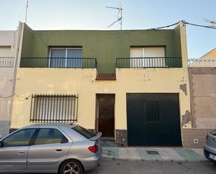 Vista exterior de Casa o xalet en venda en Vícar