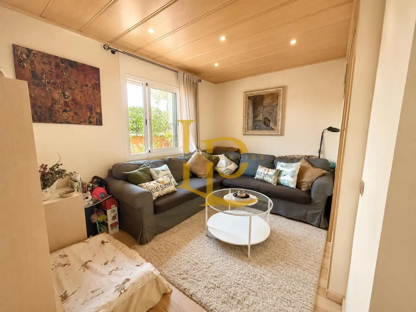 Sala de estar de Ático en venta en Rubí con Aire acondicionado, Calefacción y Parquet