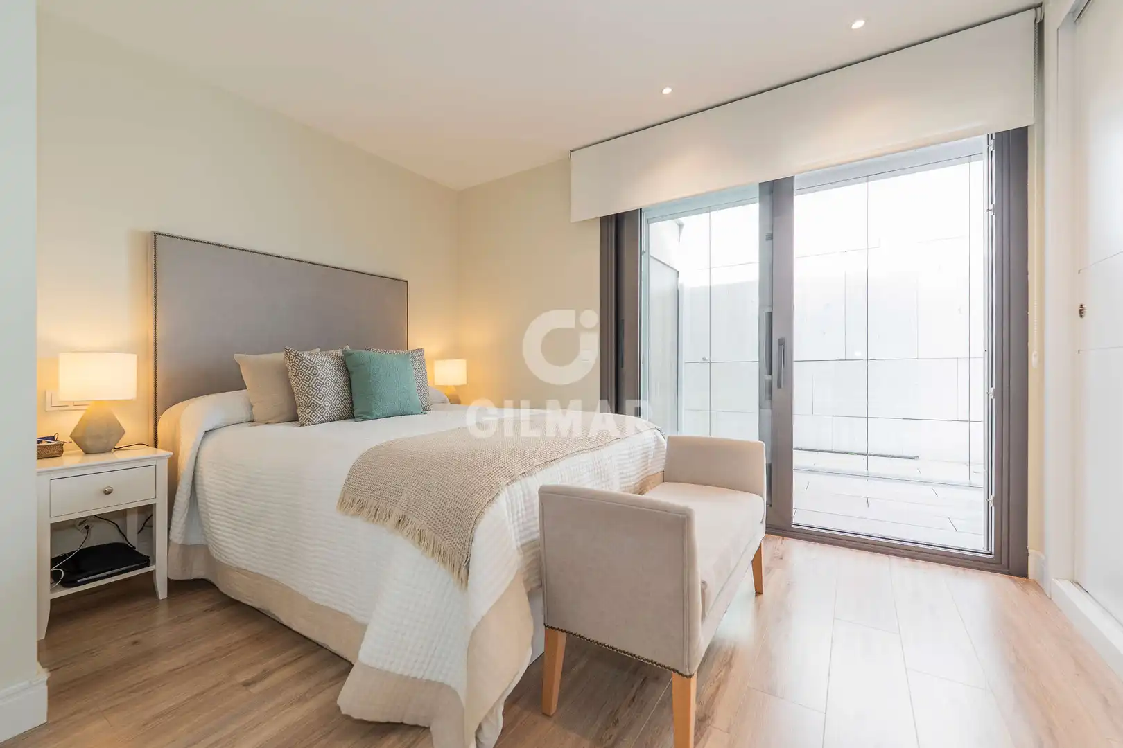 Habitación de Ático en venta en Madrid con Calefacción, Jardín privado y Trastero