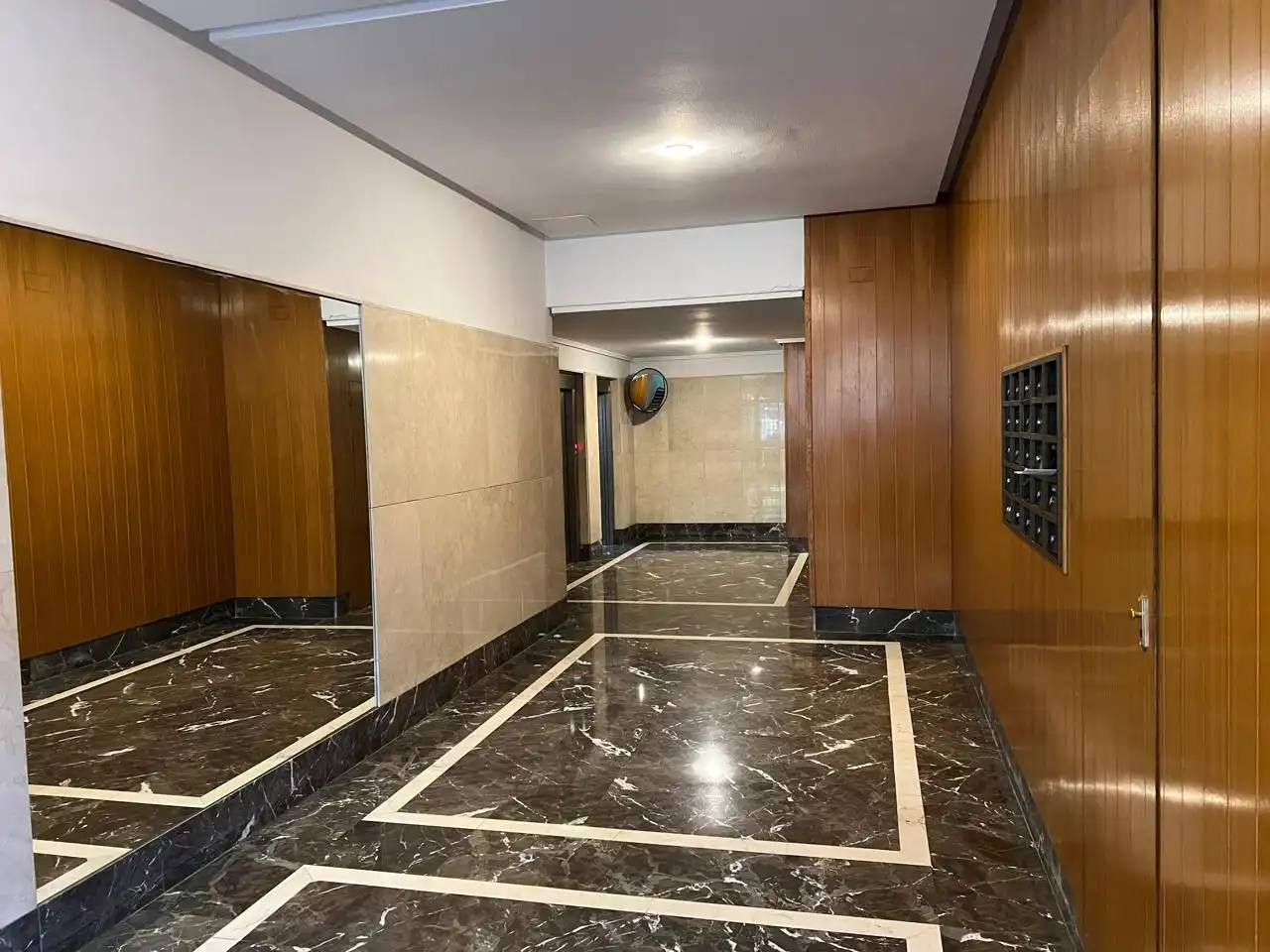 Wohnung zur Miete in calle de l'Arxiduc Carles, Vara de Quart