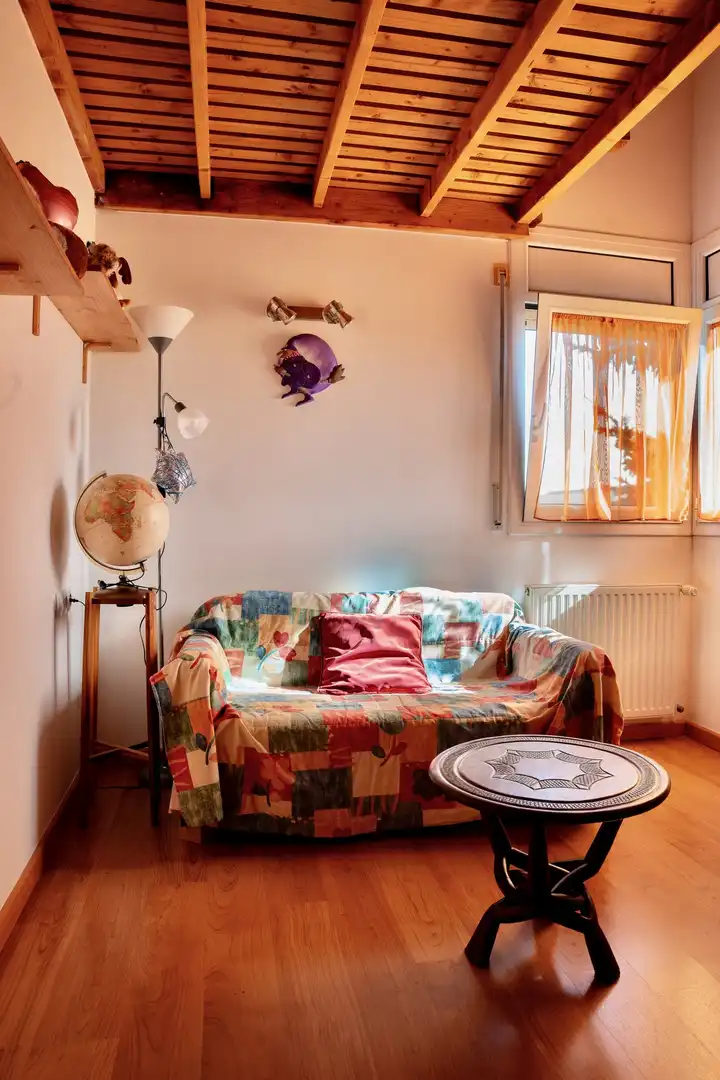 Sala d'estar de Casa o xalet en venda en Navata amb Aire condicionat, Calefacció i Terrassa