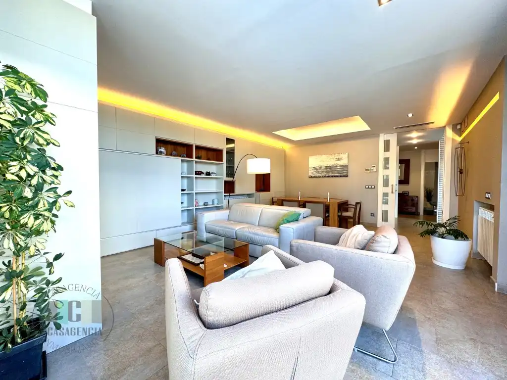 Casa o chalet de alquiler en Calle Violant De Casalduch, Torreón - La Almadraba