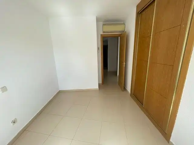 Flat for sale in Madrid  with Heating