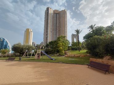 Appartement compact avec piscine à vendre à Via Parque