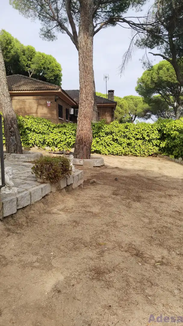 Casa o chalet en venta en Almorox con Calefacción, Trastero y Piscina