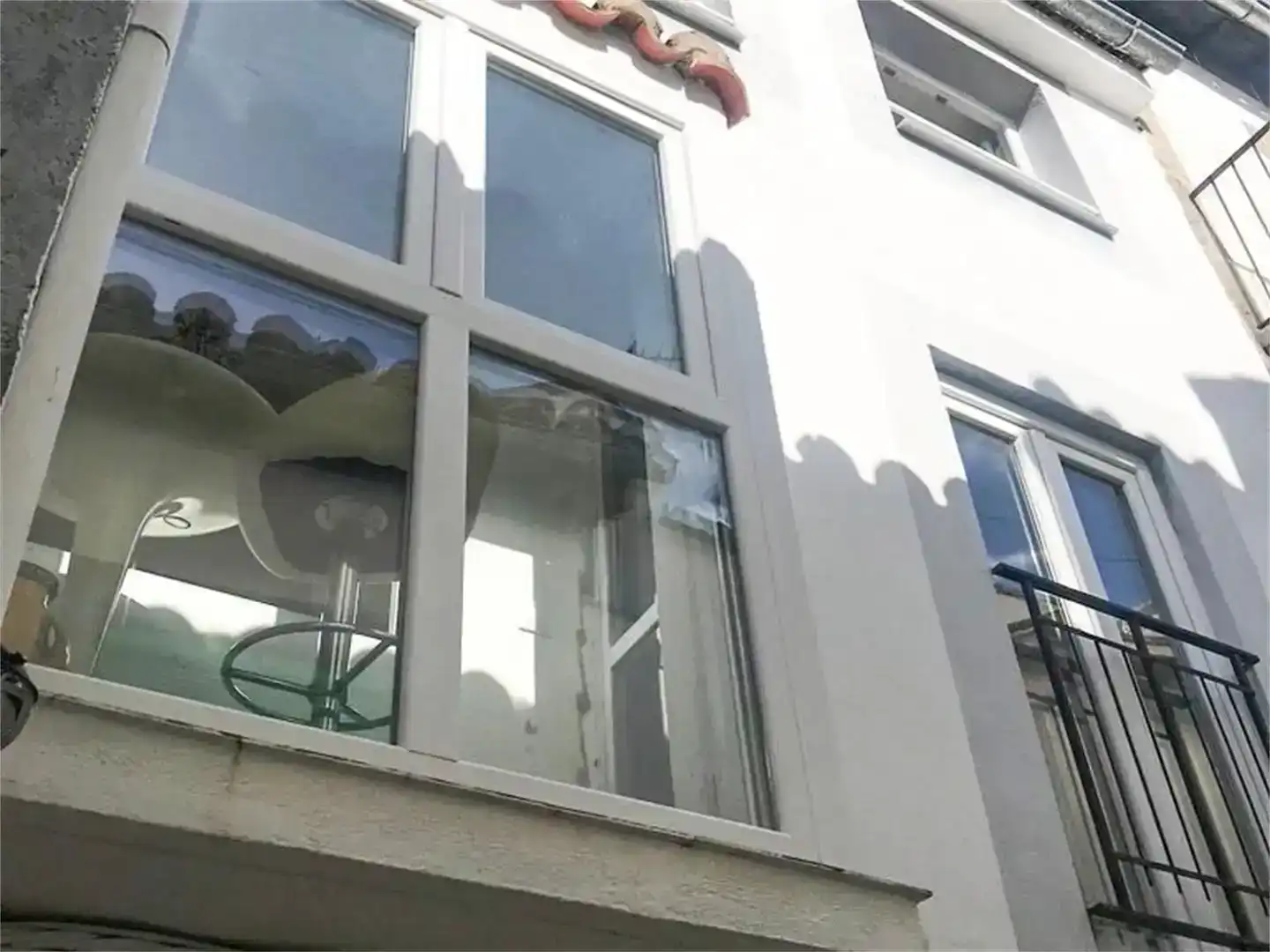 Vista exterior de Planta baixa en venda en Baños de Montemayor amb Parquet, Moblat i Balcó