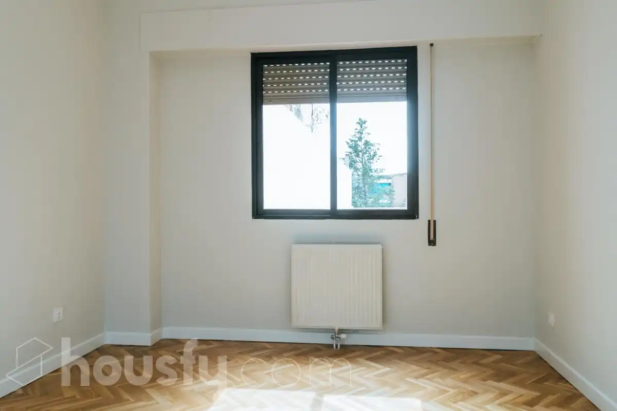 Bedroom of Flat for rent in Madrid  with Heating, Terrace and Furnished