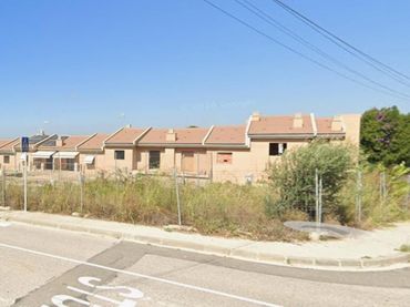 Villa in vendita a calle Montsiá 17
