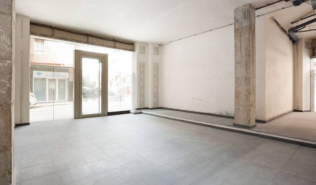 Local comercial en Alquiler en  CALLE PIZARRO LOCAL 2 CASA 1, 88 L en Eixample