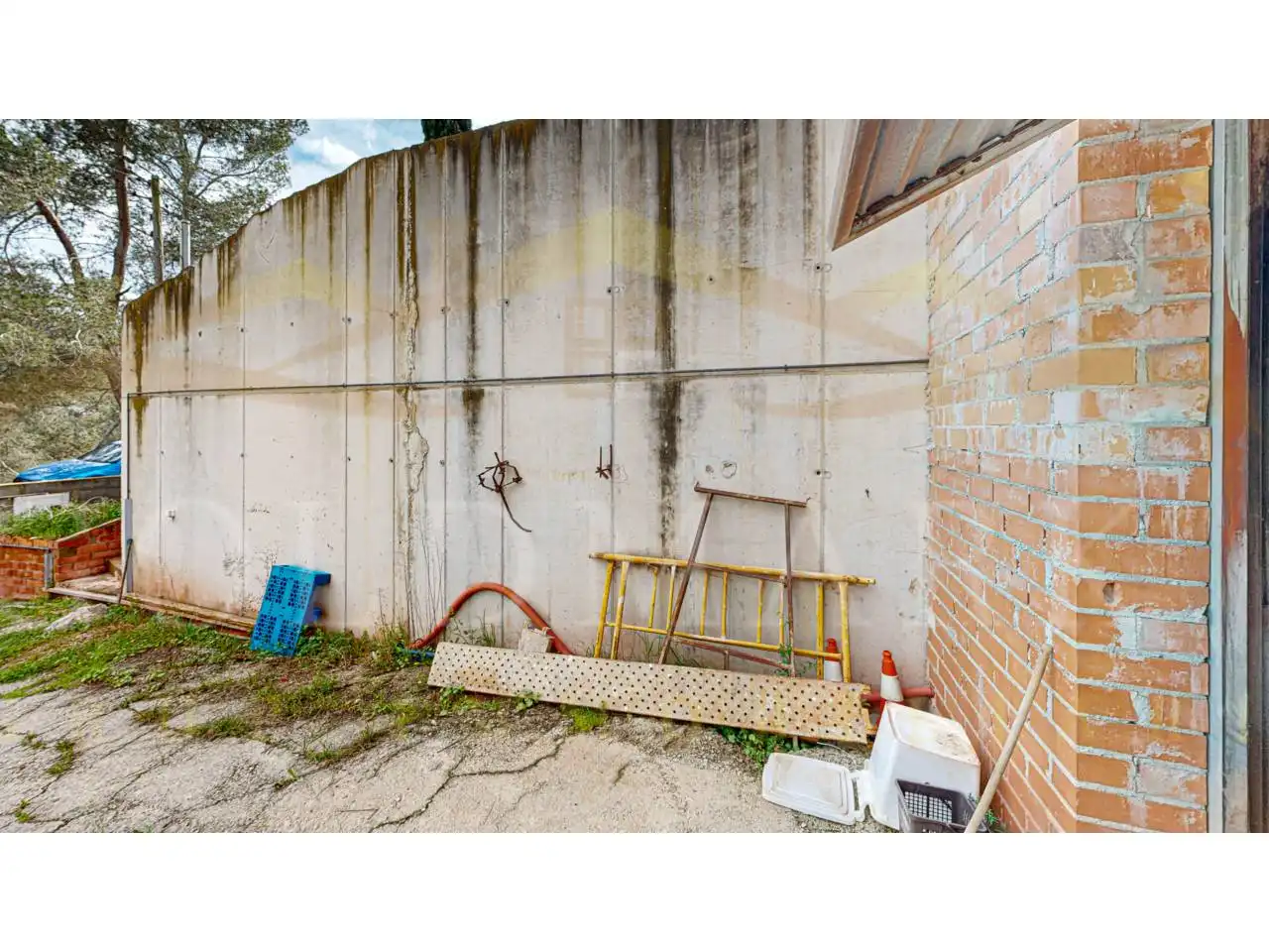 Vista exterior de Casa o xalet en venda en Corbera de Llobregat amb Calefacció i Terrassa