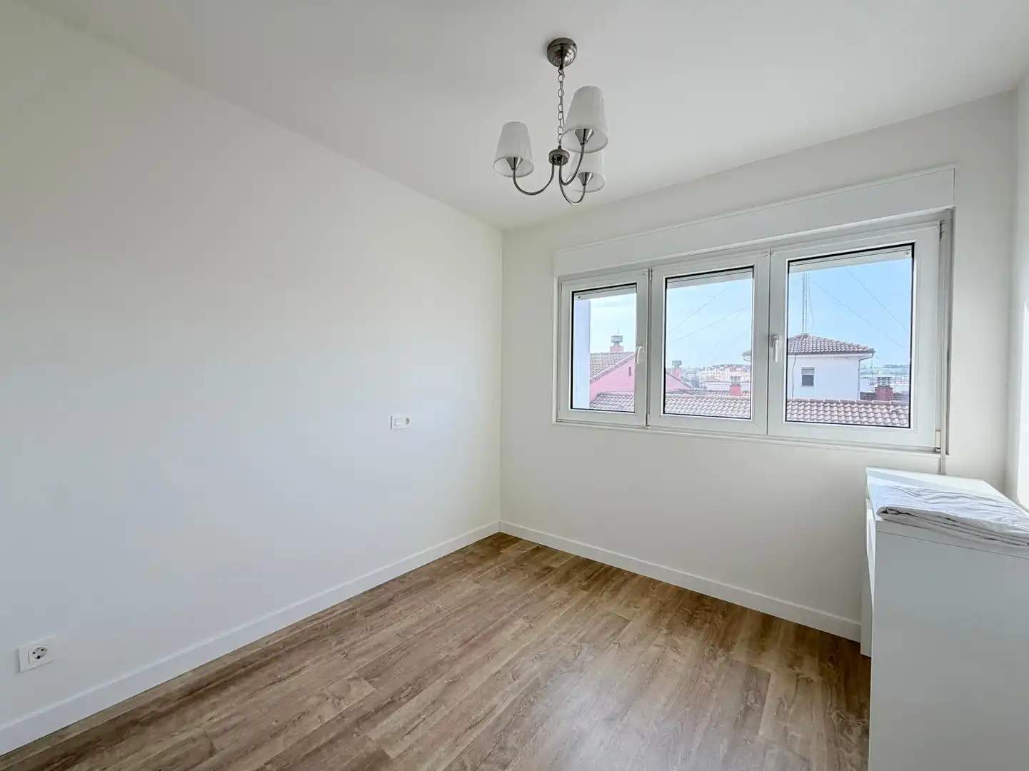 Habitación de Piso en venta en Avilés con Terraza y Amueblado