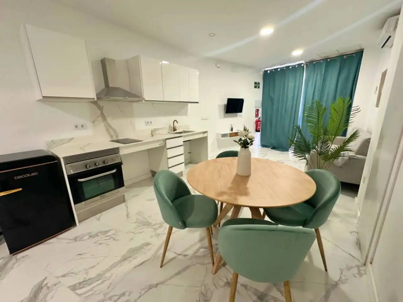 Kitchen of Study for sale in El Prat de Llobregat  with Air Conditioner, Heating and Parquet flooring