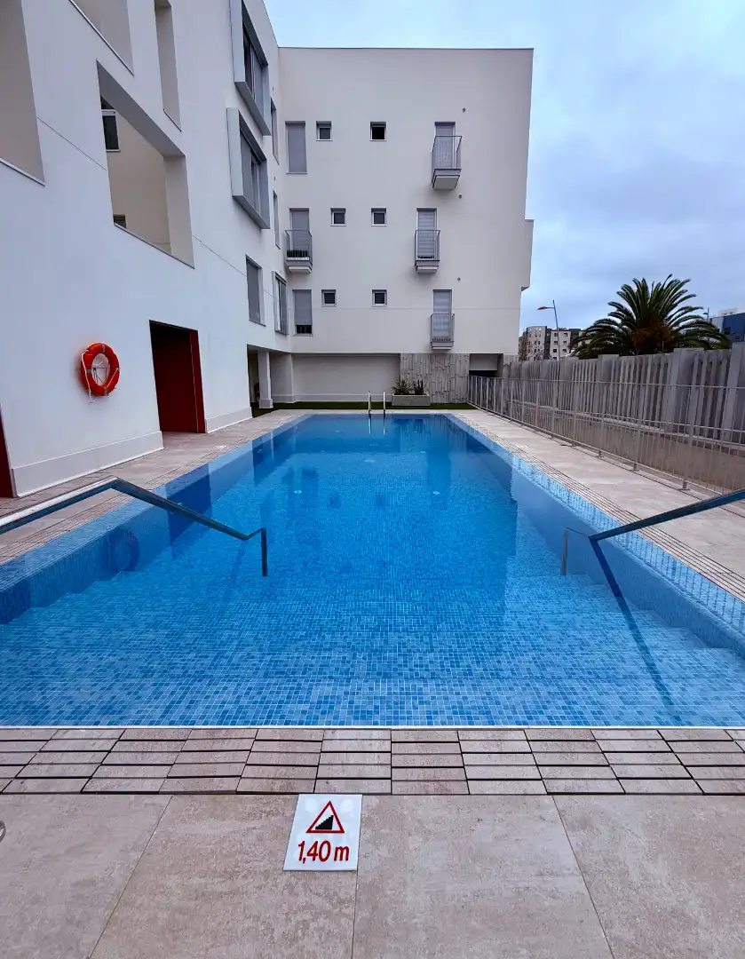 Piscina de Piso de alquiler en Las Palmas de Gran Canaria con Terraza, Trastero y Piscina