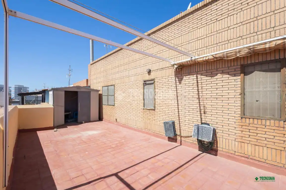 Flat for sale in Ciudad Jardín - Tagarete - El Zapillo