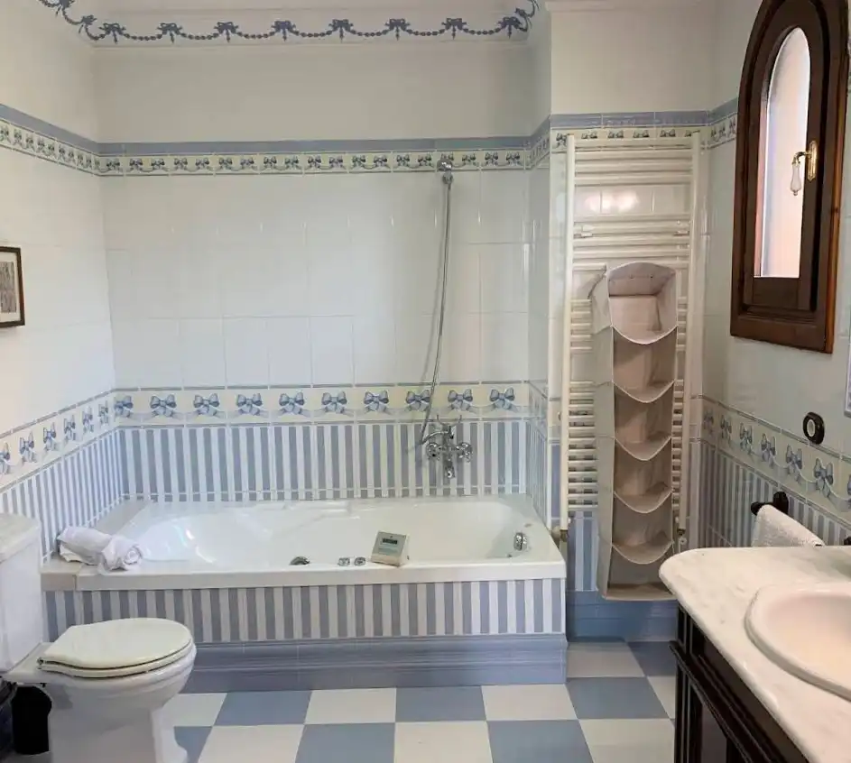 Baño de Finca rústica en venta en Rojales con Aire acondicionado, Calefacción y Terraza