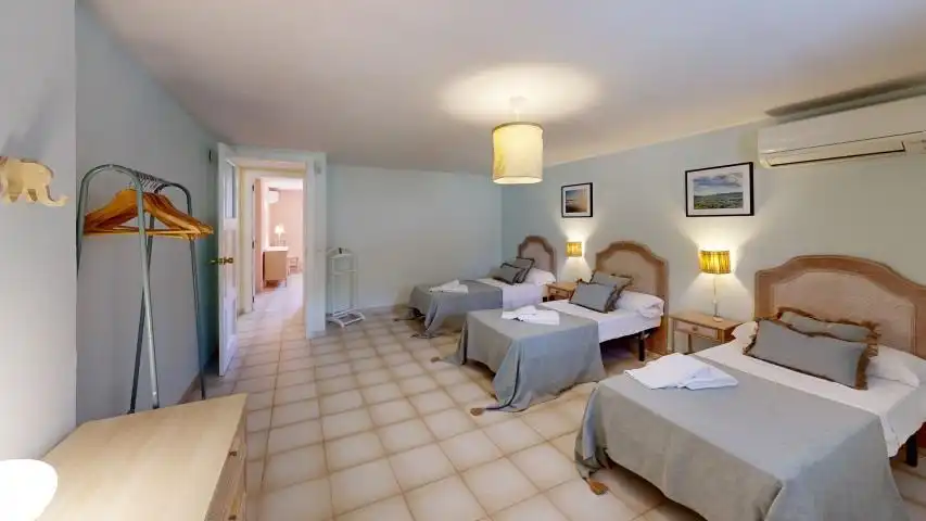 Dormitori de Casa o xalet en venda en L'Ametlla de Mar  amb Aire condicionat, Jardí privat i Terrassa