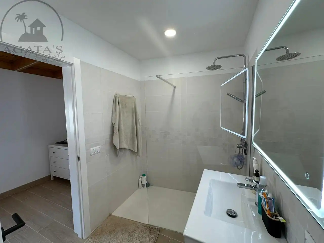 Casa con piscina in vendita a Tres De Mayo, imagen 35