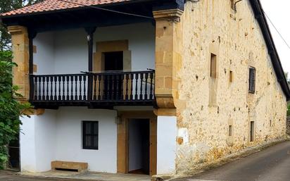 Vista exterior de Casa o xalet en venda en Herrerías amb Terrassa