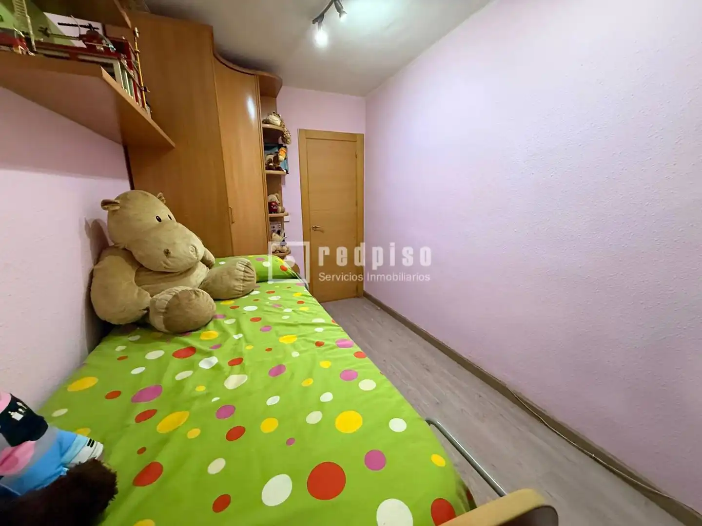 Habitación de Piso en venta en Valencia con Aire acondicionado, Trastero y Amueblado
