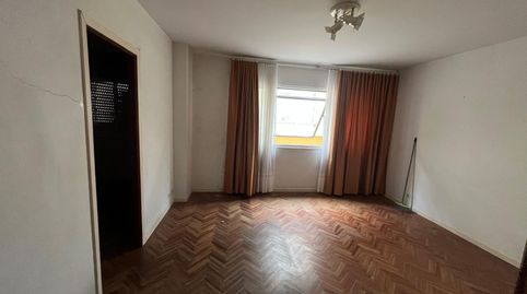Foto 3 de Piso en venta en A Laracha , A Coruña