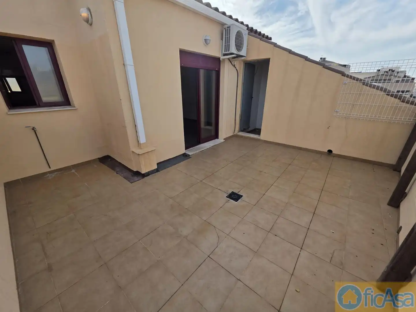 Terraza de Ático en venta en Castellón de la Plana / Castelló de la Plana con Aire acondicionado, Calefacción y Terraza