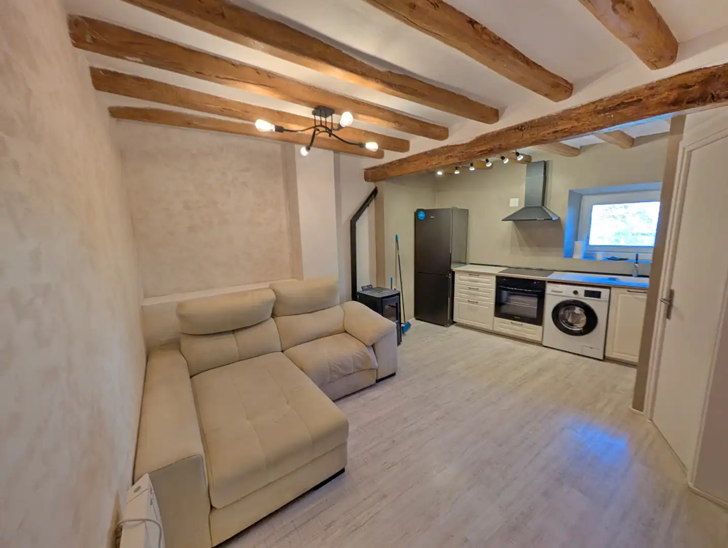 Sala de estar de Apartamento en venta en Camprodon con Calefacción y Balcón