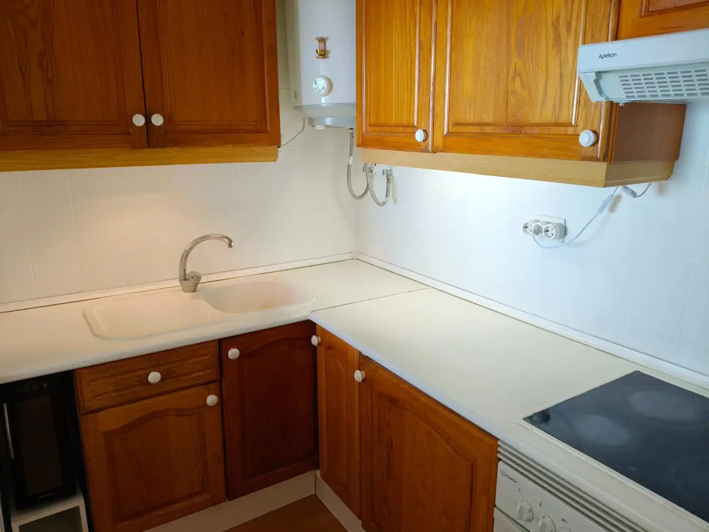 Cuina de Apartament en venda en La Matanza de Acentejo amb Moblat, Balcó i Piscina comunitària