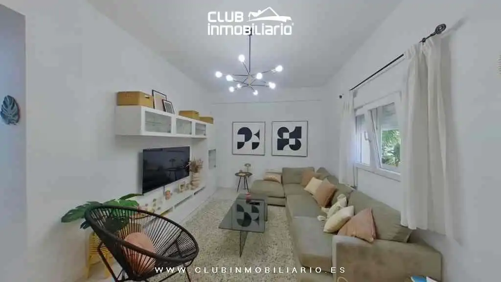 Sala d'estar de Pis en venda en Santa Cruz de Tenerife amb Moblat