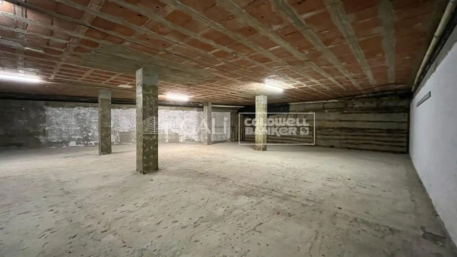 Local comercial de lloguer a Calle la borda 4, imagen 3