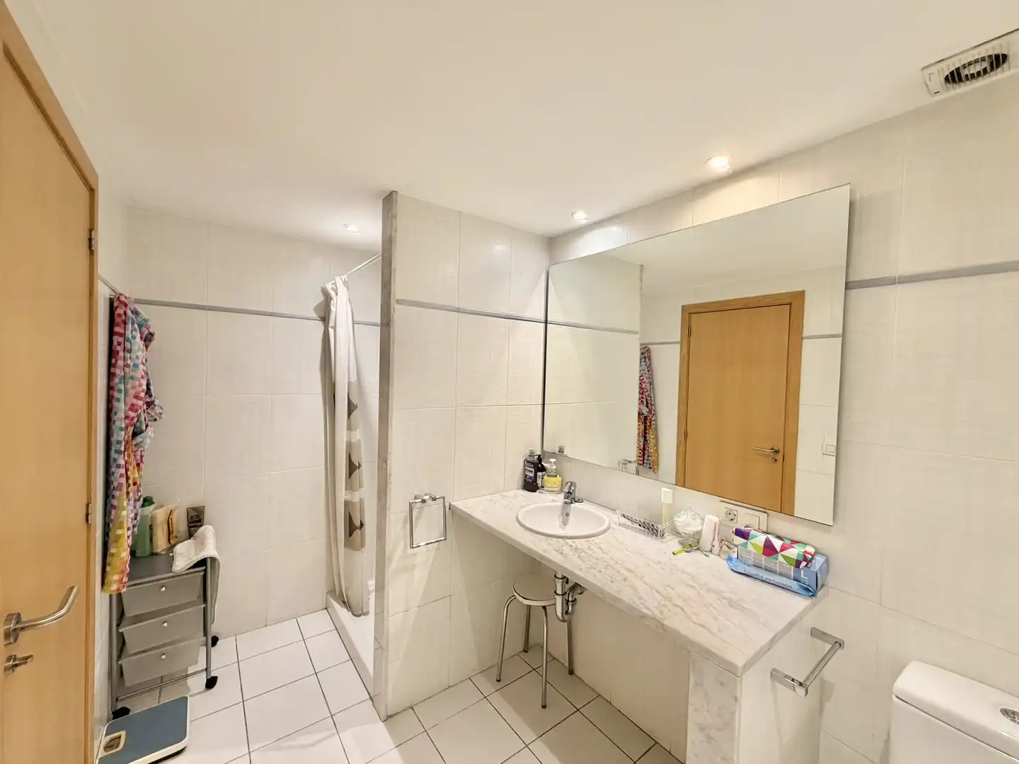 Baño de Piso en venta en Figueres con Calefacción, Terraza y Horno