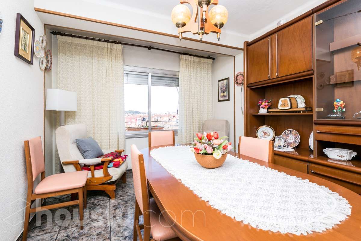 Bedroom of Flat for sale in Terrassa  with Air Conditioner, Heating and Furnished