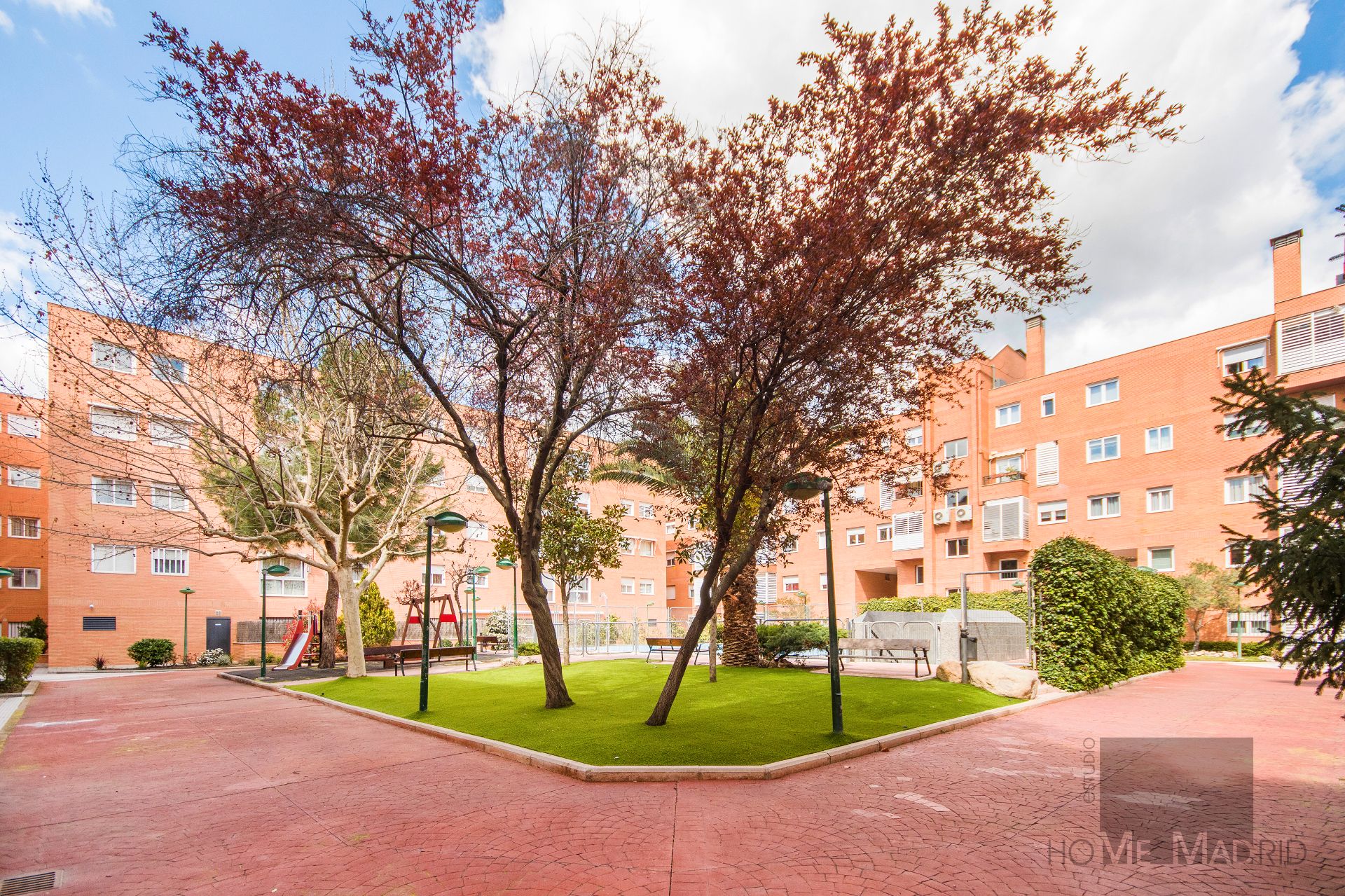 Exterior view of Flat for sale in  Madrid Capital  with Air Conditioner, Heating and Parquet flooring