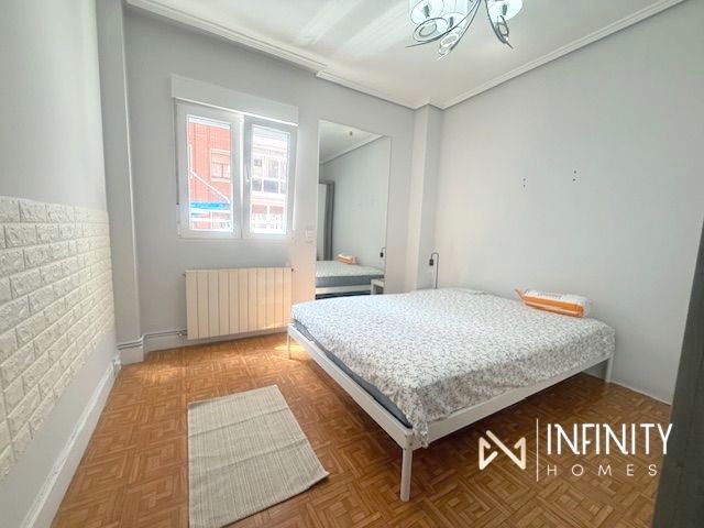 Bedroom of Flat to rent in Bilbao   with Heating and Balcony
