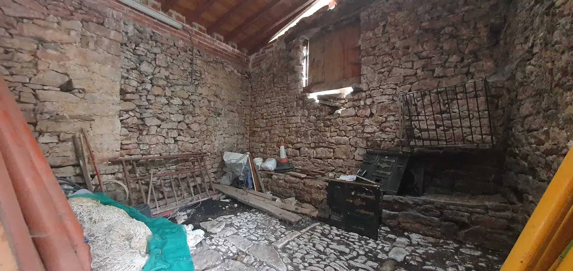 Piso en venta en Peñamellera Baja con Terraza
