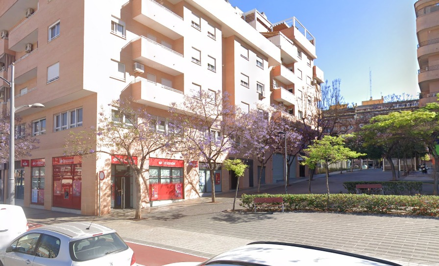 Vista exterior de Pis en venda en Paterna