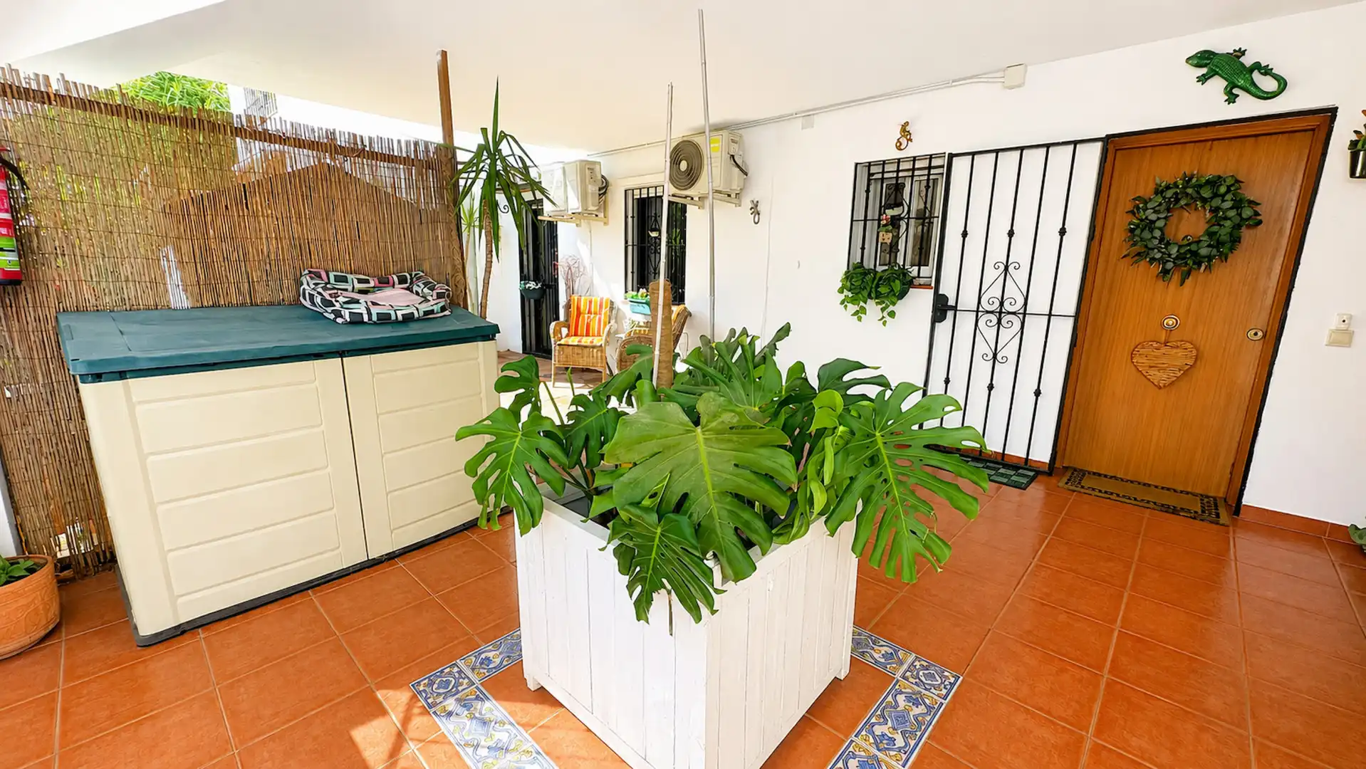 Jardín de Apartamento en venta en Estepona con Terraza, Piscina y Piscina comunitaria