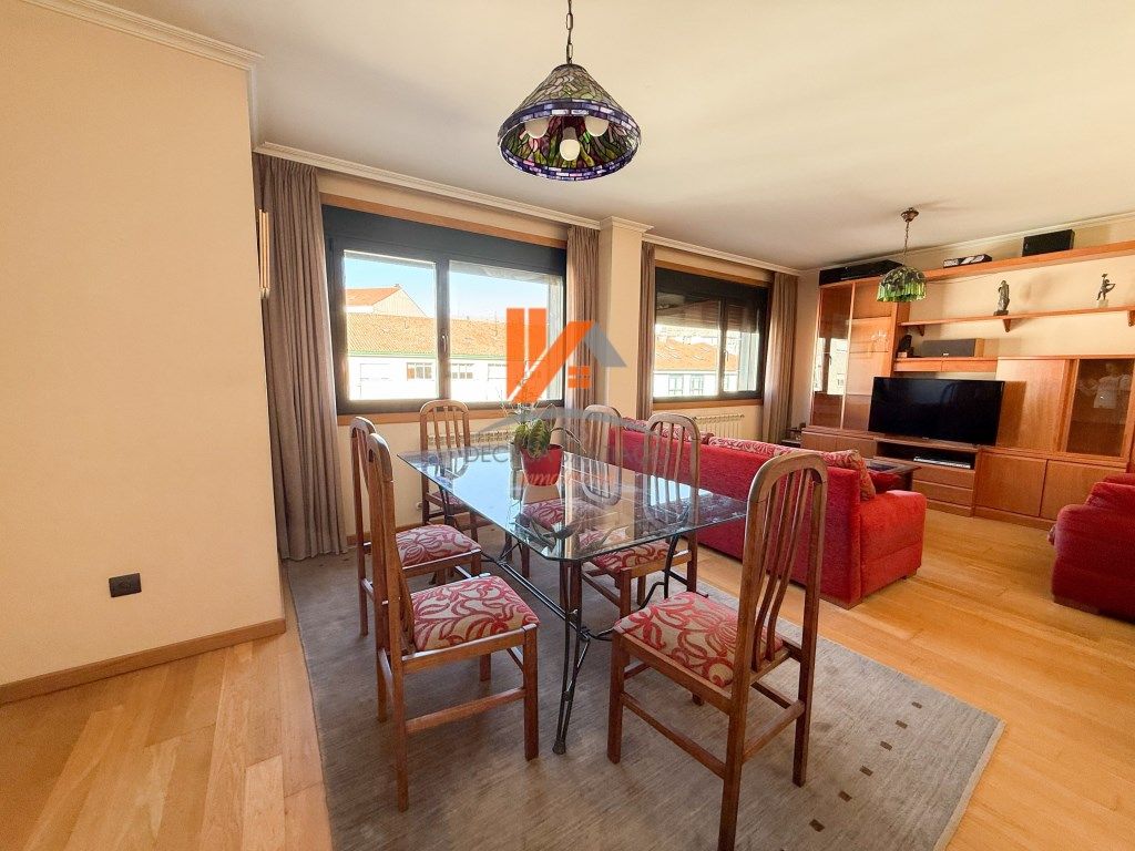 Comedor de Dúplex en venta en Santiago de Compostela 
