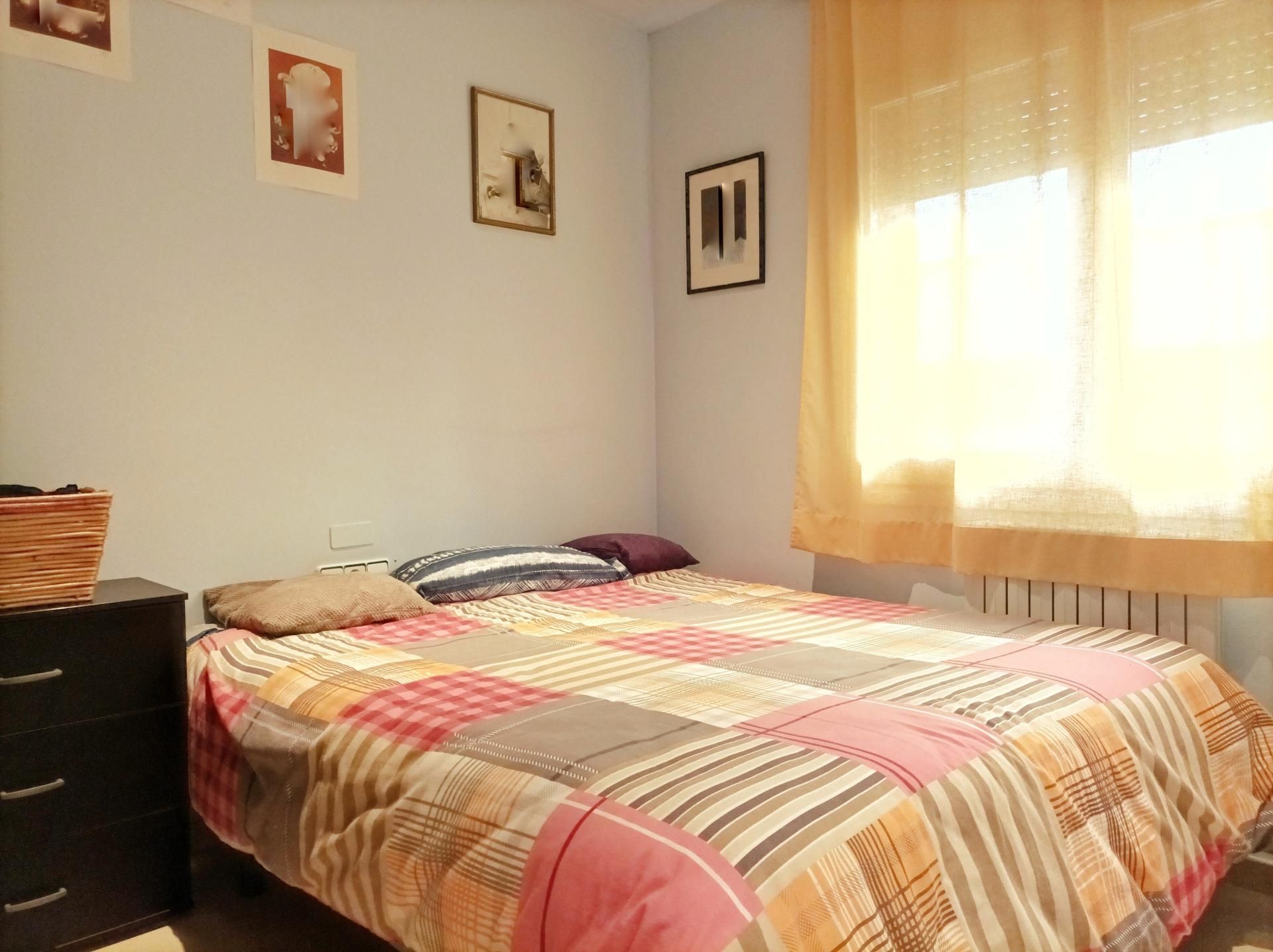 Dormitori de Pis en venda en Castellfollit de la Roca amb Aire condicionat, Calefacció i Balcó