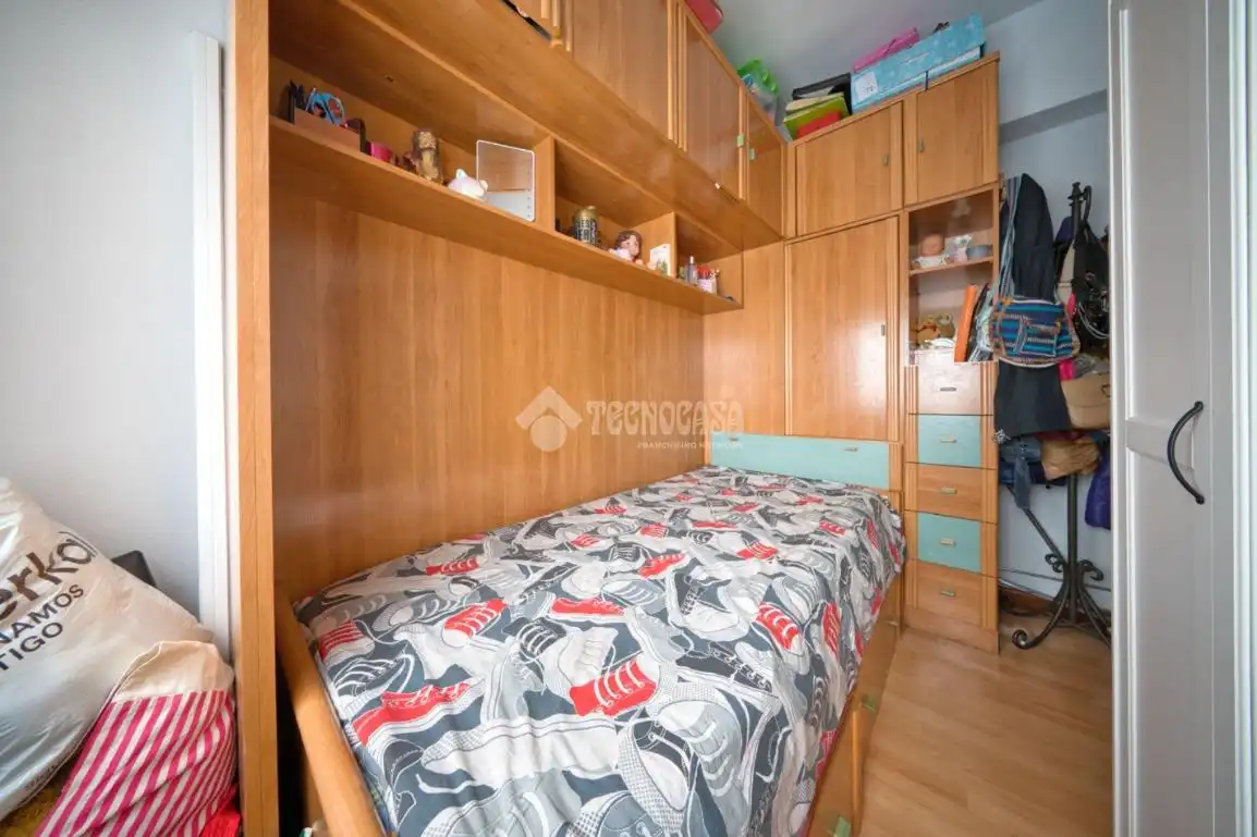 Dormitori de Pis en venda en Valladolid amb Aire condicionat i Balcó