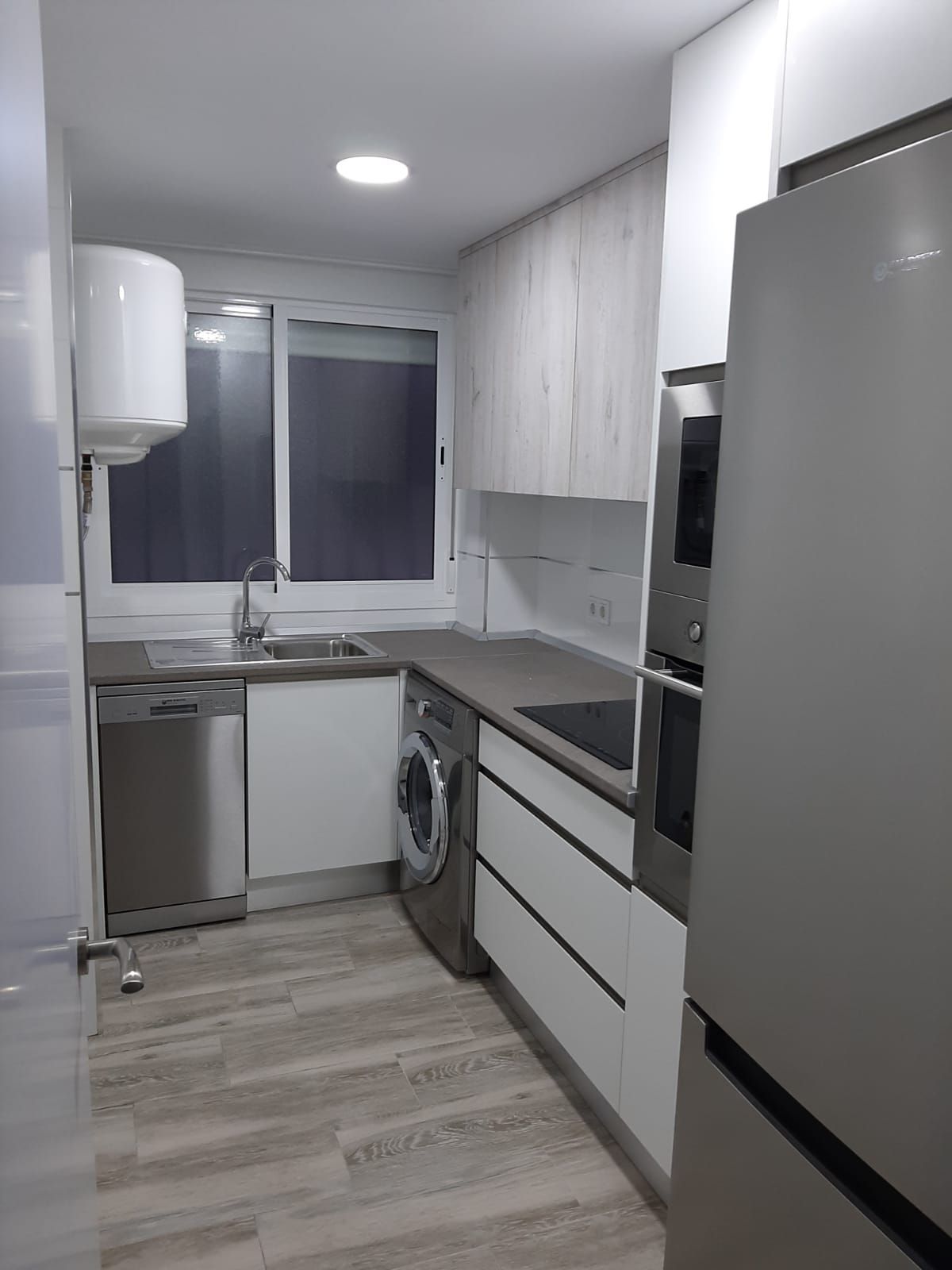 Piso de alquiler en Calle Doctor Fleming, Arenal - La Pólvora