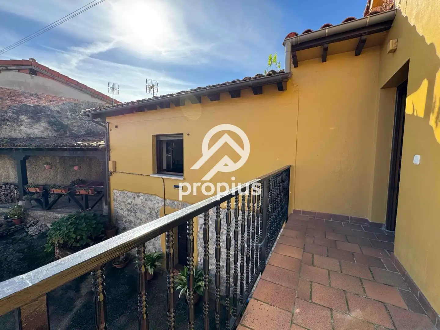 Exterior view of Houses for sale in Llanes  with Heating, Private garden and Parquet flooring