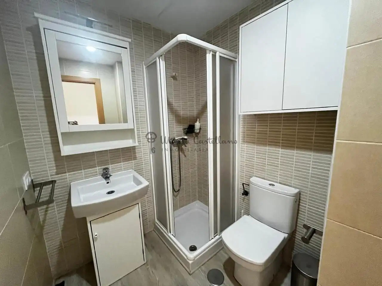 Flat with lift for sale in Zona Carrefour, imagen 12