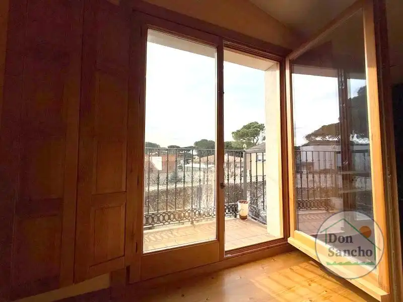 Terrassa de Casa o xalet en venda en Valladolid amb Calefacció, Traster i Piscina