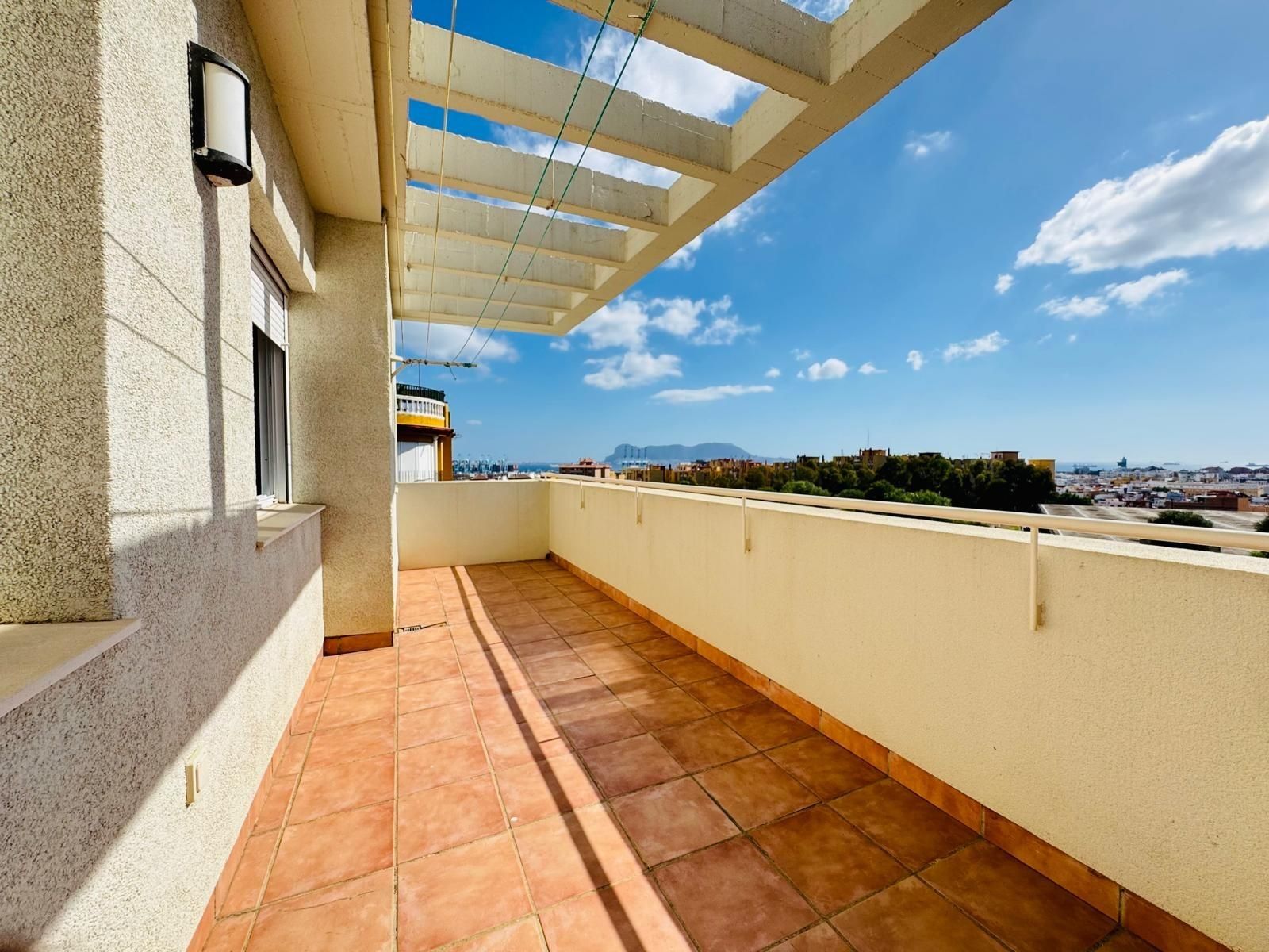 Terrace of Flat for sale in Algeciras  with Terrace