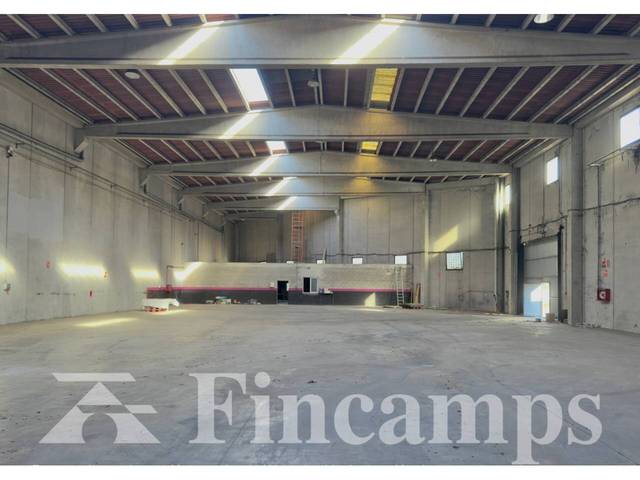 Nave industrial en Alquiler en Camino Can Quadres, 1 en Sol i Padris - Sant Oleguer