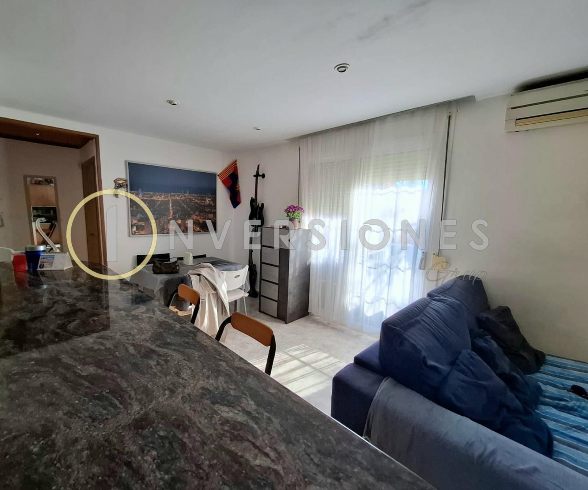 Sala d'estar de Apartament en venda en  Barcelona Capital amb Aire condicionat, Calefacció i Balcó