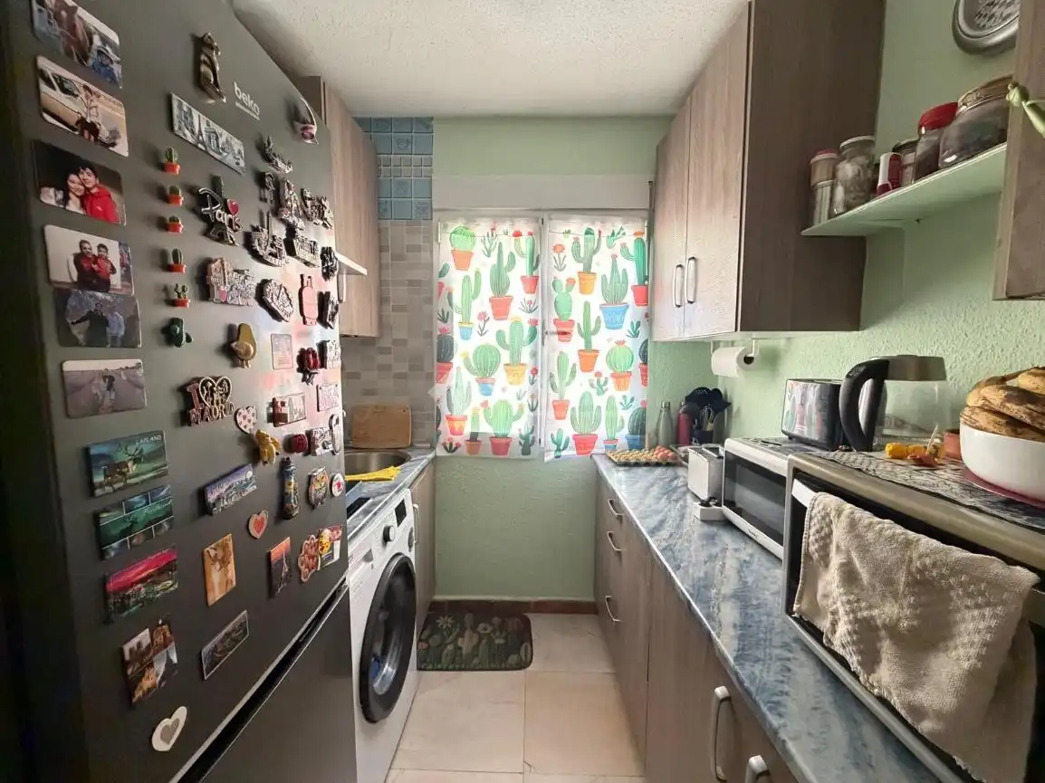 Flat for sale in Calle Angela González, imagen 9