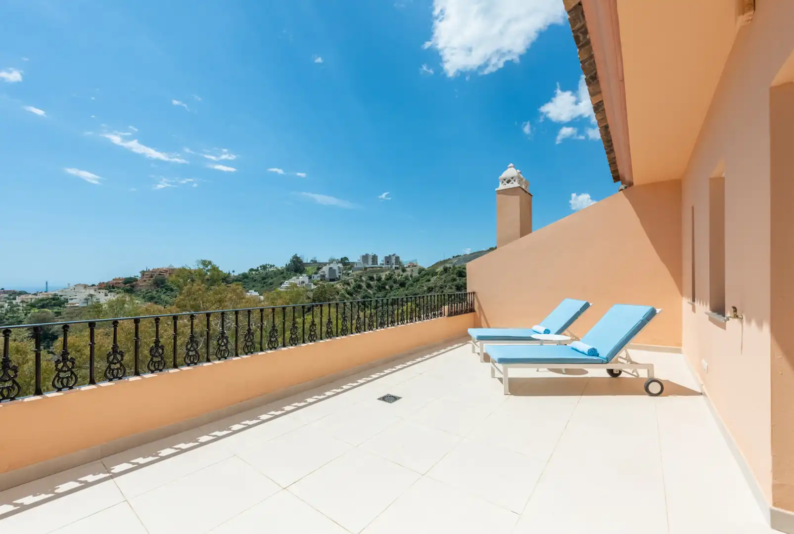 Penthouse with pool for sale in Marbella Centro, imagen 8