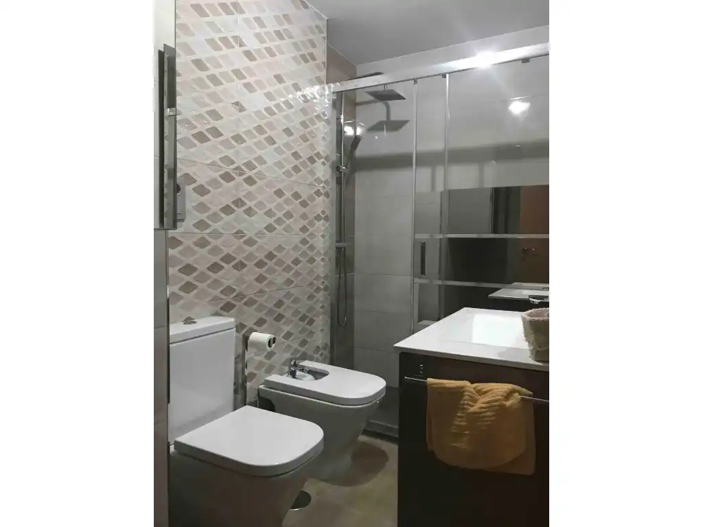 Wohnung zur Miete in Paseo Salon, San Matías - Realejo
